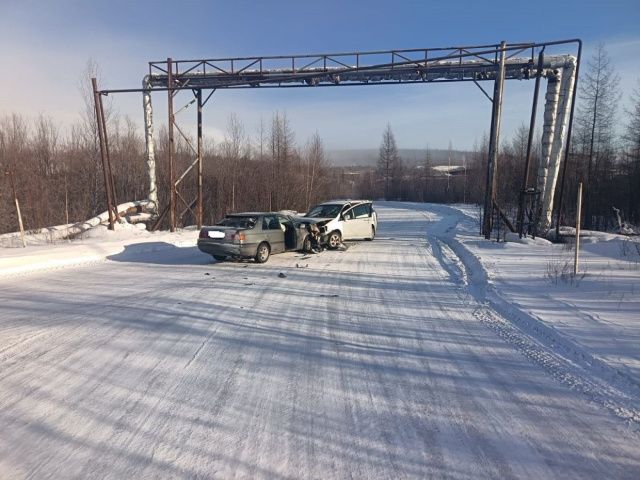 В Нерюнгри пенсионер и девушка получили серьезные травмы в ДТП