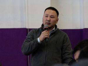 Жители Хатасского наслега приняли отчёт Окружной администрации Якутска за 2025 год