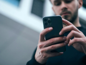 Ещё в одном регионе России стали отключать мобильный интернет