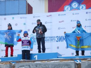 Фото. В Алдане наградили чемпионов спартакиады по зимним видам спорта Якутии
