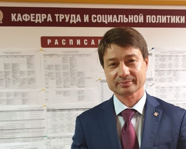 «Действительное окончание Иркутского института подтверждения не нашло», — прокуратура об увольнении Владимира Федорова