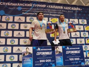 Борец Никита Хабаров трижды стал абсолютным чемпионом турниров по хапсагаю за месяц