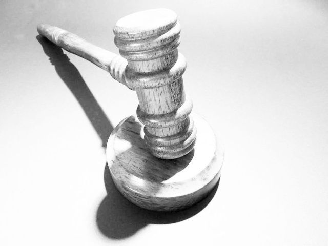 На скамье подсудимых старший инспектор ГИБДД