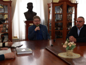 В Якутске стартовал литературный проект «Большая страна – Большая книга»