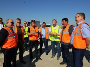 Сенаторы Совета Федерации оценили ремонт взлетно-посадочной полосы аэропорта Якутска