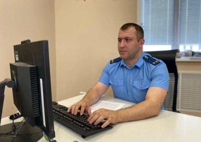 В Якутии насильники выплатят 100 тысяч рублей за преступление против несовершеннолетней девочки