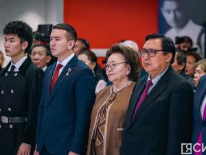 Собрание общественности провели в Якутии в память о первом президенте республики