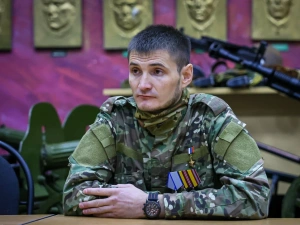 Герой России Николай Евдокимов встретился с учащимися школ Якутска и студентами Якутского промышленного техникума  