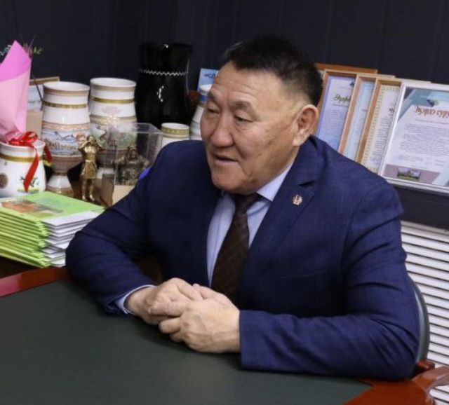 Чиновники Усть-Алданского улуса вкусно покушают?