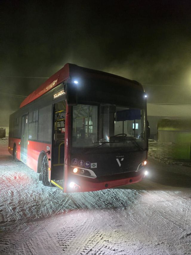 Первые Волгабасы доставили с автозавода в Нижний Бестях
