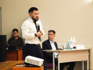 Евгений Григорьев встретился с общественностью Промышленного округа