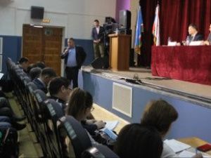 Отчет правительства Якутии за 2018 год принят жителями Хатассов, Табаги и Пригородного