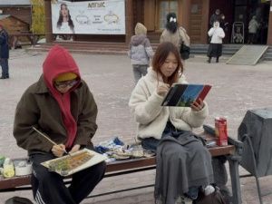 В Якутске впервые прошёл открытый городской пленэр
