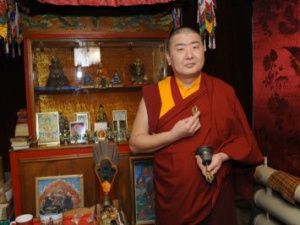 Не работа секты, а священный обряд. Дандар-лама прояснил ситуацию с флажками на Табагинском мысе