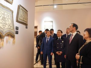 Народные мастера Якутии представили свои работы в Национальном музее Республики Казахстан