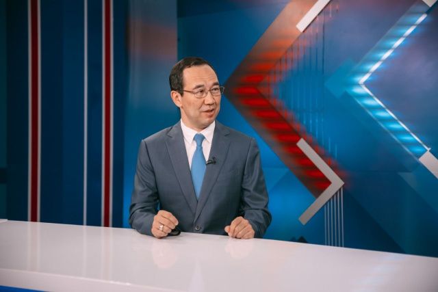 Проект «Сто тысяч – стобалльникам ЕГЭ» будет продолжен