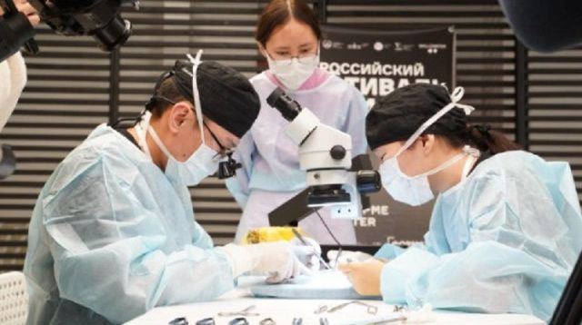 Молодые ученые передали Владимиру Путину наказы, направленные на развитие науки в Якутии