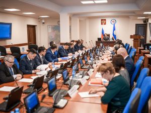 Глава Якутии провел совещание с руководством компании «Газпром трансгаз Томск»   