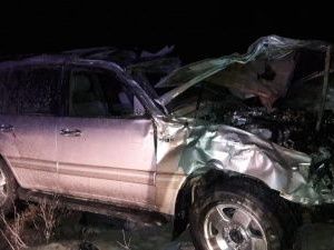 В Якутии в ДТП серьезно пострадала семья с детьми