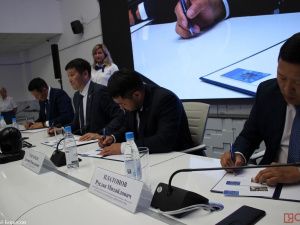 В Якутске погасили марки, посвящённые присвоению звания «Город трудовой доблести»