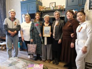 Важно успеть обнять и поблагодарить: акция «В гости к ветерану»