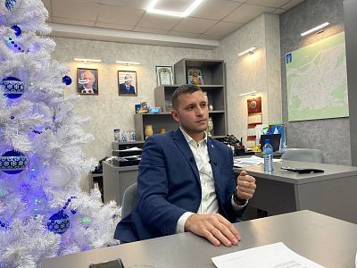 Одни бесплатно устраивают свалки, другие за бюджетные миллионы их ликвидируют? 