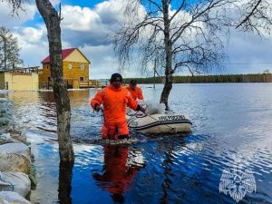 В Якутии паводок затопил свыше 71 двора