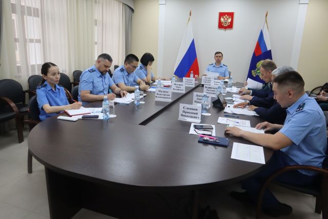 В прокуратуре Республики Саха (Якутия) состоялось заседание межведомственной рабочей группы по вопросы охраны лесов от пожаров