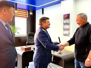 Артур Алексеев награжден нагрудным знаком