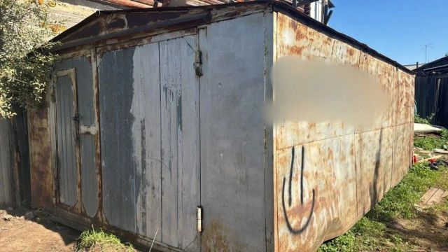 В Ленском районе раскрыты кражи металлических гаражей: подозреваемые задержаны