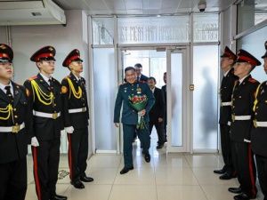 В Якутске встретили Героя России Родимира Максимова