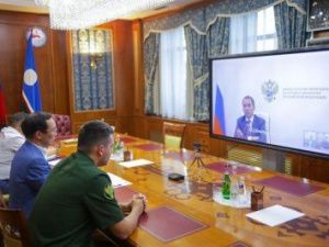 У министра природных ресурсов и экологии РФ обсуждена проводимая работа по тушению лесных пожаров в Якутии