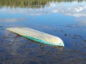 В Якутии во время рыбалки утонули два человека