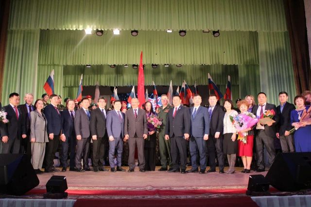 В Хангаласском улусе завершено Трехлетие труда и самозанятости и дан старт Года Победы