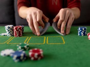 В Якутии осуждены участники преступной группы, проводившие нелегальные азартные игры, в которых участвовали депутаты, чиновники и бизнесмены