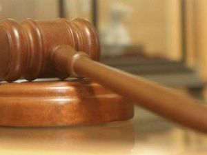 В Удачном осужден мужчина, который ударил полицейского