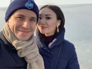 Красавица Лидия Гасанбалаева отправилась к мужу в Приморье