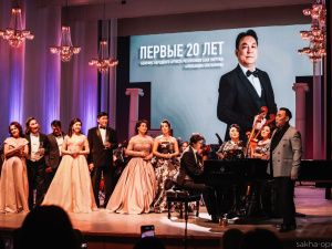 Юрий Куприянов поздравил Александра Емельянова с юбилейной датой 