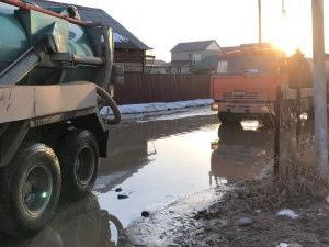 Сардана Авксентьева поручила предприятиям блока ЖКХ и управам усилить работы по откачке талых вод