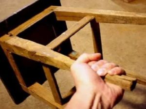 Дело об избиении табуреткой: Депутат отделался извинениями и откупился