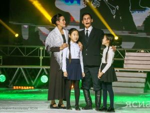 Театрализованное представление «Триумф Ойунского»: как это было