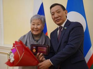 В Якутске наградили педагогов в сфере культуры и искусства республики