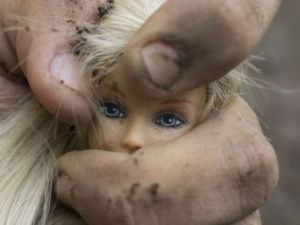 Житель Якутии многократно изнасиловал несовершеннолетнюю племянницу, угрожая ей убийством