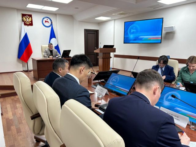 Правительство Якутии определило порядок субсидирования строительства автомобильных газовых  станций и приобретения газовых заправщиков