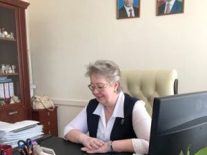 Евдокию Евсикову пригласили на последний звонок