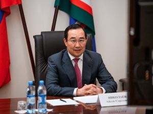 Айсен Николаев провел личный прием граждан