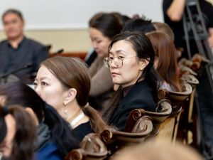 Руководитель КСВО Юлия Белехова обсудила с преподавателями СВФУ вопросы интеграции участников СВО в учебный процесс