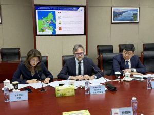 Делегация АО «АК «ЖДЯ» обсудила с китайскими партнерами реализацию проекта международного транспортного коридора