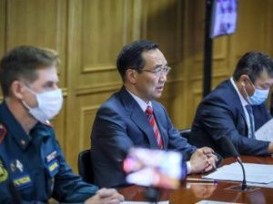 Айсен Николаев на заседании КЧС рассмотрел предварительные итоги пожароопасного сезона