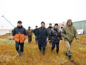 Айсен Николаев встретился с потомственными рыбаками крупного производственного кооператива в Русском Устье